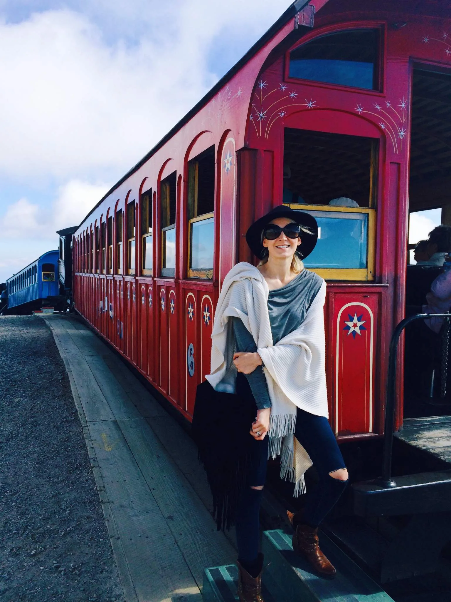 train to the mount washington hog