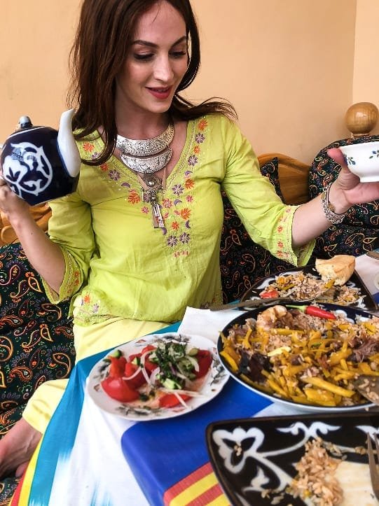 Uzbekistan tea and food