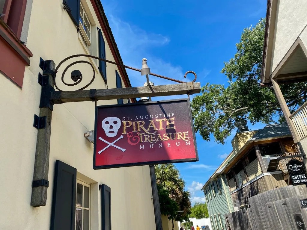 St Augustin pirate museums