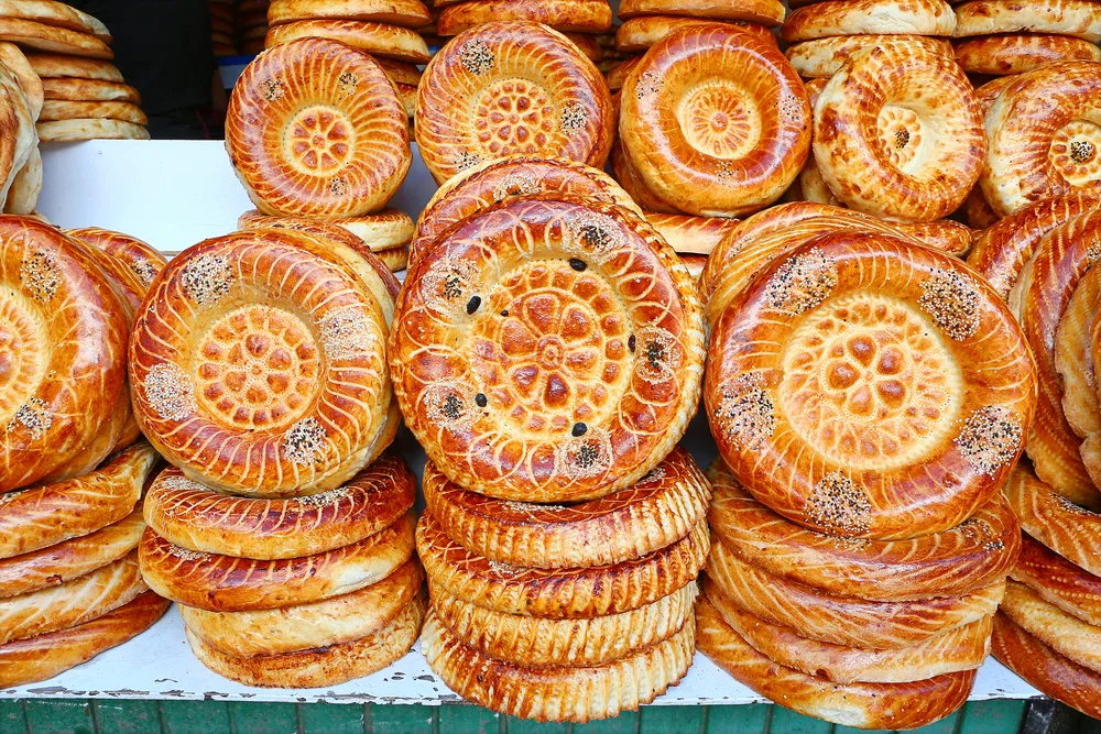 Uzbekistan food bread non and tandir