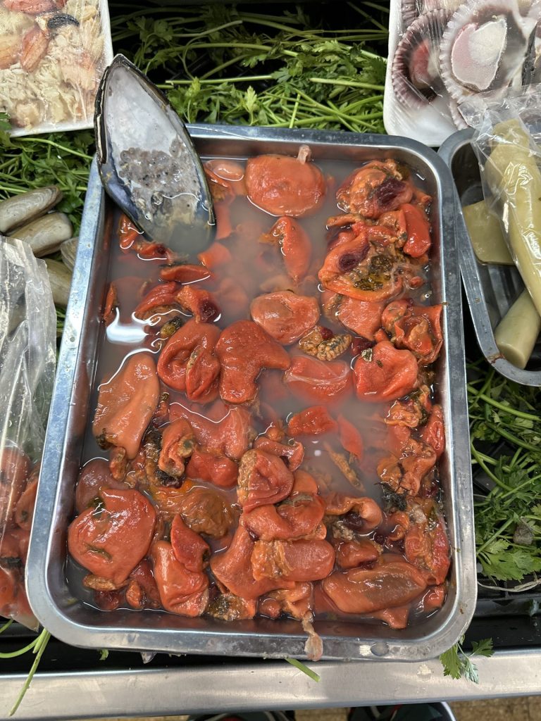 Valparaiso lunch seafood  wet market