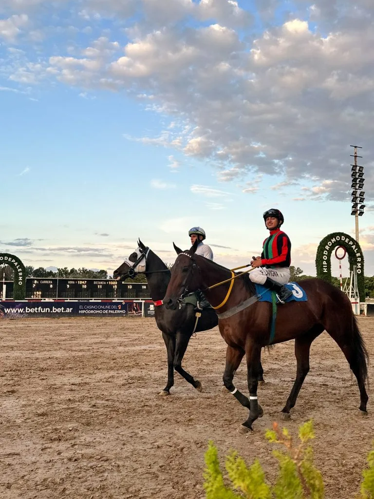 Horse Races: Buenos Aires Palermo Hippodrome