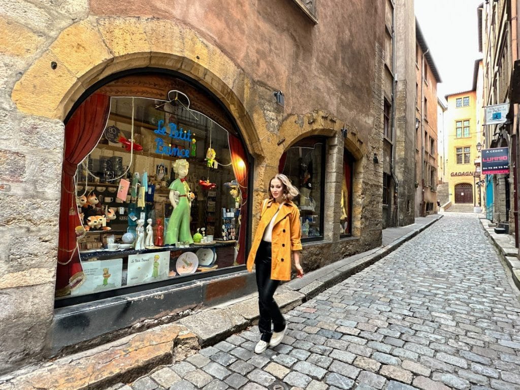 Old Lyon: 10 Best Things to See & Do+ Old Town Lyon Guide - Vivalalilia ...