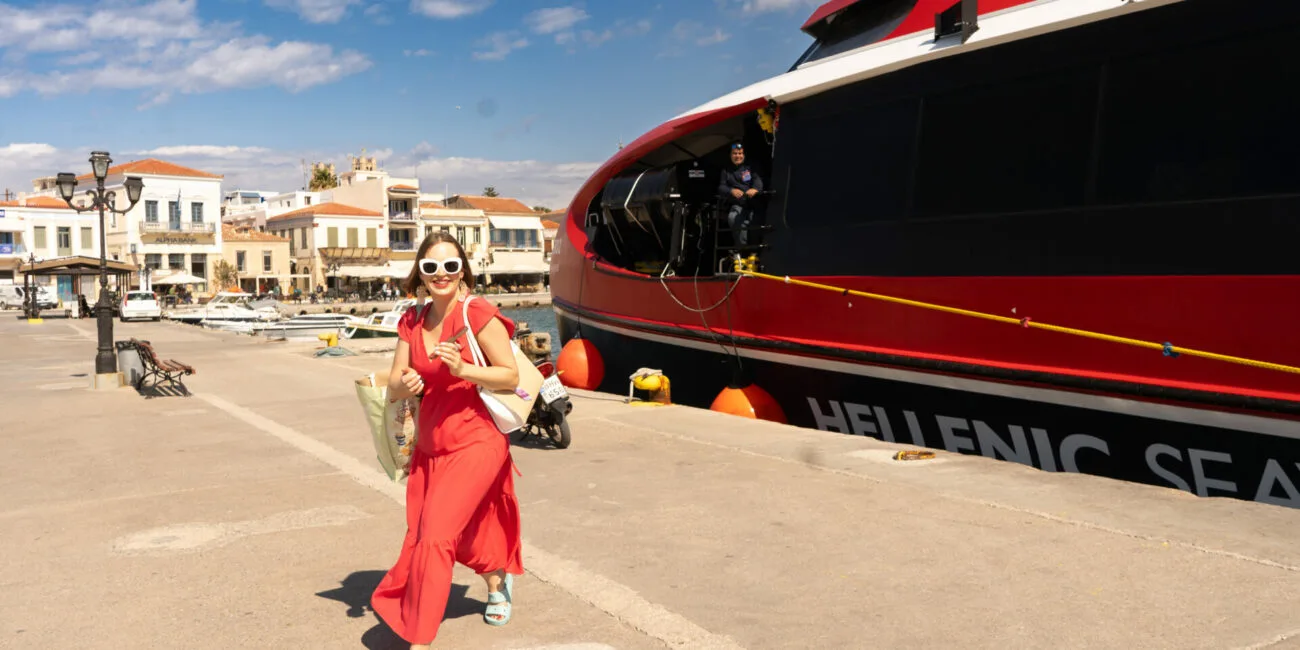 How to use Greek ferries for island hopping