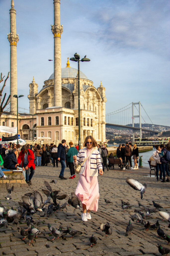 instagrammable locations in Istanbul Ortaköy Mosque