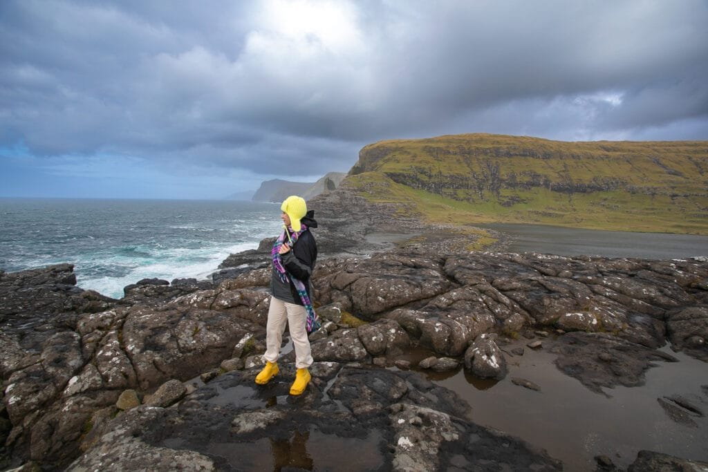 Hiking Lake Sørvágsvatn: Lake Above the Ocean  Faroe Islands